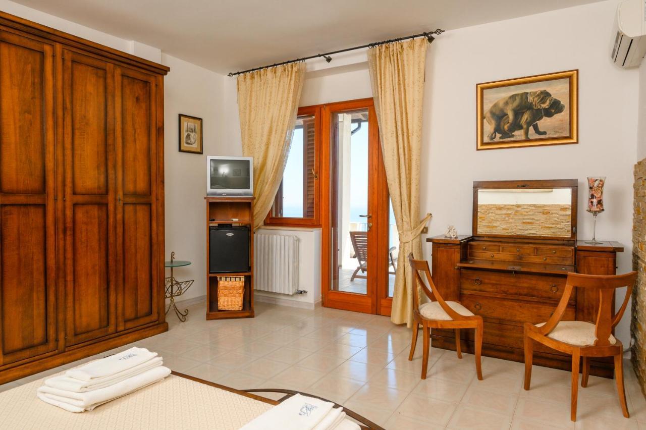 Complesso Delle Antiche Rotte Aparthotel Andrano Luaran gambar