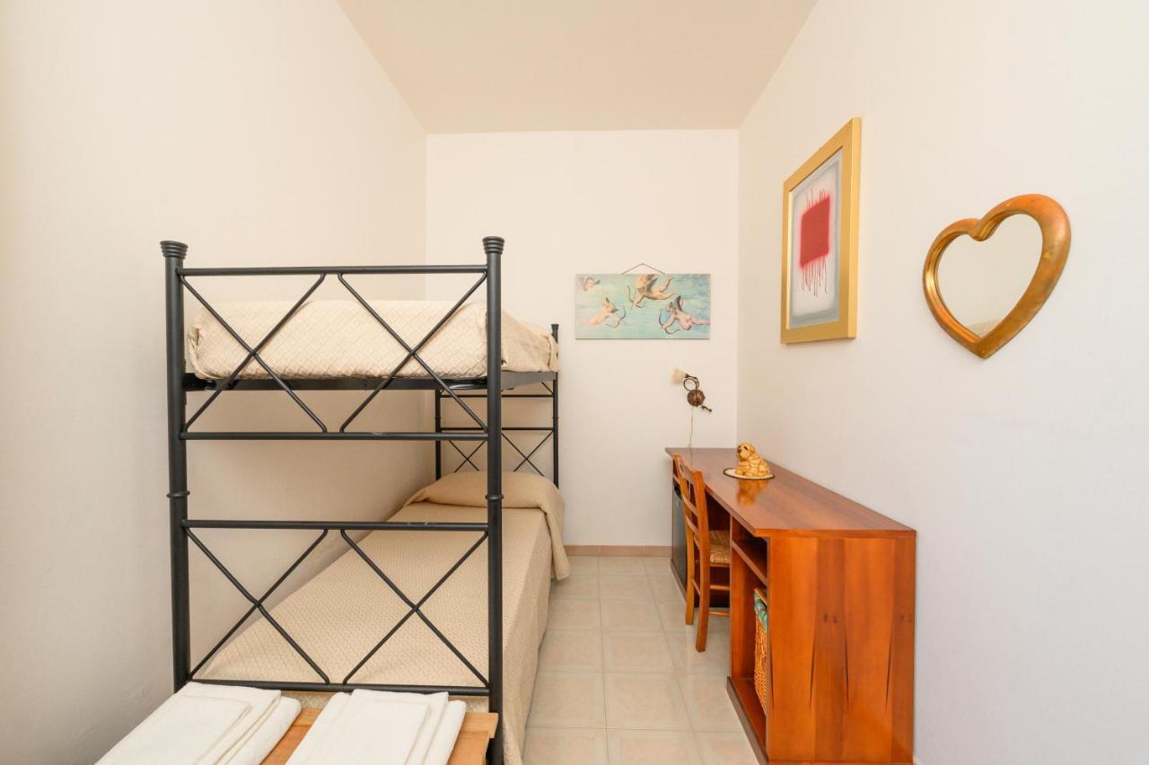 Complesso Delle Antiche Rotte Aparthotel Andrano Luaran gambar