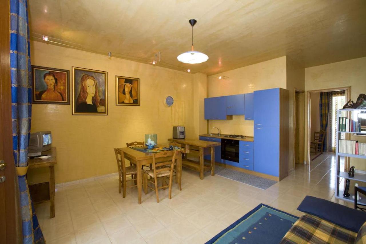 Complesso Delle Antiche Rotte Aparthotel Andrano Luaran gambar