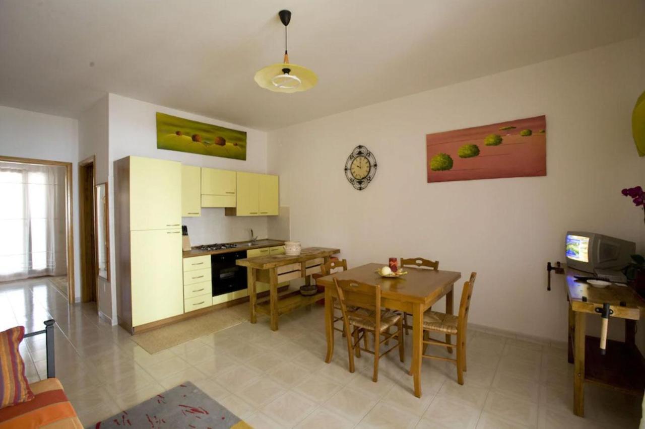 Complesso Delle Antiche Rotte Aparthotel Andrano Luaran gambar