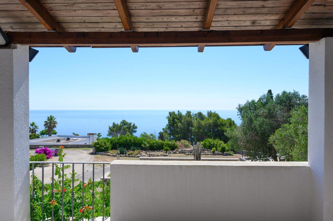 Complesso Delle Antiche Rotte Aparthotel Andrano Luaran gambar