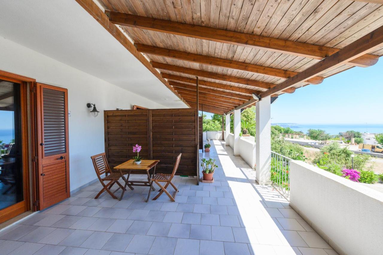Complesso Delle Antiche Rotte Aparthotel Andrano Luaran gambar