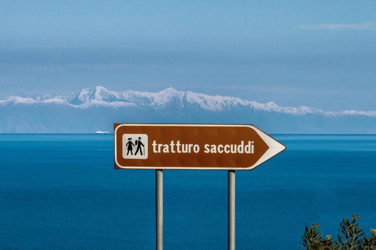 Complesso Delle Antiche Rotte Aparthotel Andrano Luaran gambar